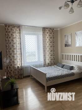 1-к квартира, посуточно, 45м2, 7/25 этаж