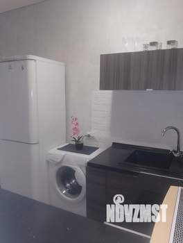 Студия квартира, посуточно, 25м2, 17/25 этаж