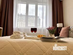 1-к квартира, посуточно, 42м2, 1/1 этаж