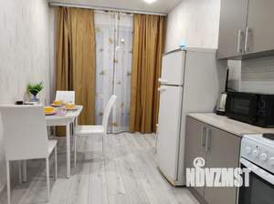 1-к квартира, посуточно, 40м2, 18/25 этаж