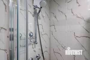 1-к квартира, посуточно, 37м2, 4/12 этаж