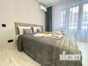 Студия квартира, посуточно, 34м2, 2/20 этаж