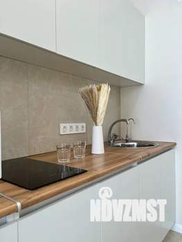 1-к квартира, посуточно, 40м2, 15/27 этаж