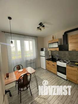 1-к квартира, посуточно, 34м2, 15/21 этаж