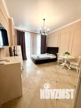 Студия квартира, посуточно, 40м2, 4/21 этаж