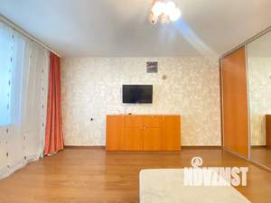 2-к квартира, посуточно, 50м2, 1/9 этаж