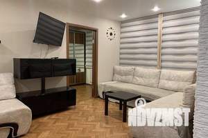 2-к квартира, посуточно, 45м2, 1/5 этаж