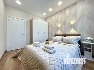 1-к квартира, посуточно, 40м2, 5/8 этаж