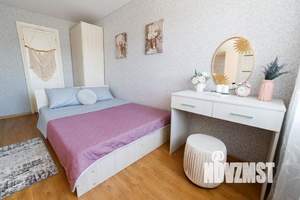 2-к квартира, посуточно, 50м2, 1/1 этаж