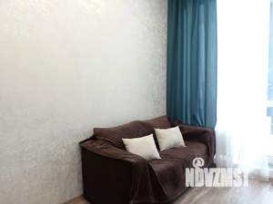 1-к квартира, посуточно, 40м2, 13/25 этаж