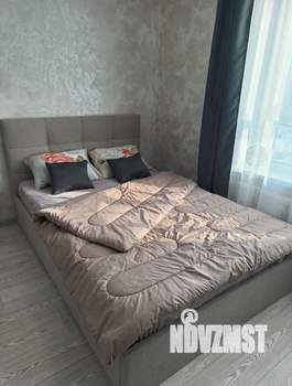 Студия квартира, посуточно, 33м2, 3/25 этаж