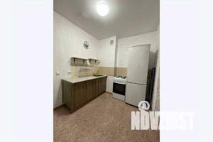 1-к квартира, посуточно, 35м2, 7/16 этаж