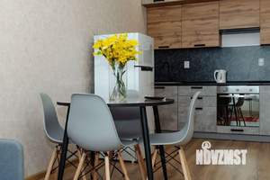 1-к квартира, посуточно, 42м2, 1/1 этаж