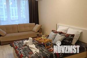 1-к квартира, посуточно, 40м2, 5/15 этаж