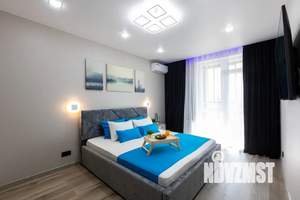 1-к квартира, посуточно, 41м2, 4/18 этаж