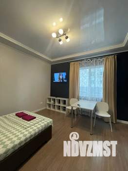 Студия квартира, посуточно, 25м2, 1/17 этаж