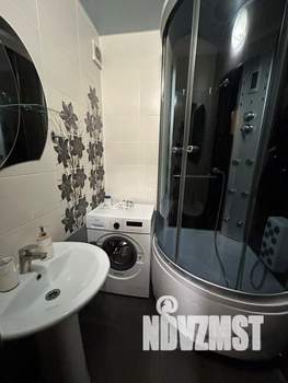 1-к квартира, посуточно, 60м2, 1/1 этаж