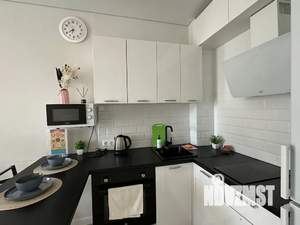 1-к квартира, посуточно, 35м2, 16/25 этаж