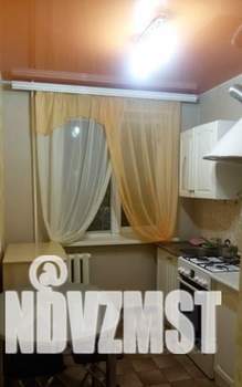 3-к квартира, на длительный срок, 60м2, 3/9 этаж