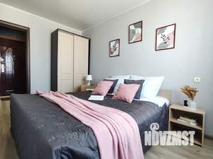 2-к квартира, посуточно, 42м2, 9/9 этаж