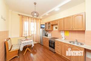 1-к квартира, посуточно, 45м2, 1/1 этаж