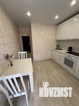 1-к квартира, посуточно, 37м2, 6/24 этаж