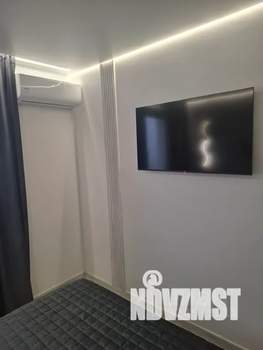 1-к квартира, посуточно, 36м2, 18/27 этаж