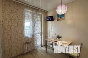 1-к квартира, посуточно, 42м2, 9/13 этаж