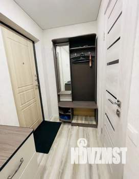 Студия квартира, посуточно, 24м2, 1/10 этаж