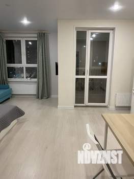 Студия квартира, посуточно, 35м2, 6/24 этаж