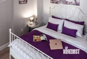 Студия квартира, посуточно, 38м2, 3/12 этаж