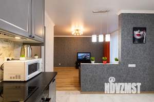 1-к квартира, посуточно, 40м2, 7/18 этаж