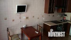 1-к квартира, посуточно, 43м2, 1/1 этаж