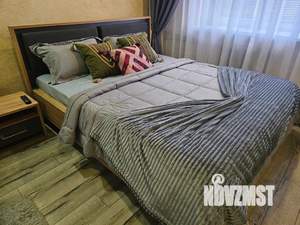 1-к квартира, посуточно, 46м2, 8/10 этаж