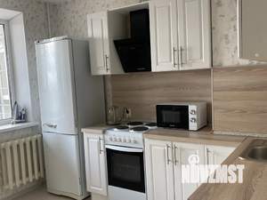 1-к квартира, посуточно, 40м2, 9/16 этаж