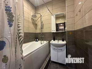 1-к квартира, посуточно, 40м2, 1/25 этаж