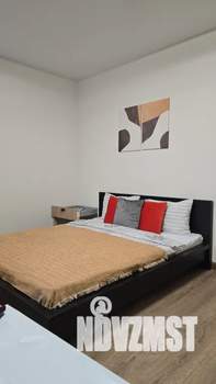 1-к квартира, посуточно, 35м2, 4/25 этаж