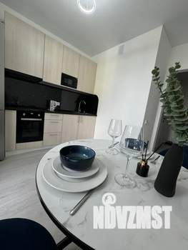 1-к квартира, посуточно, 33м2, 23/25 этаж