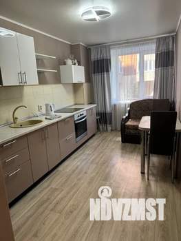 1-к квартира, посуточно, 40м2, 1/9 этаж