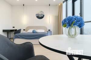 Студия квартира, посуточно, 36м2, 17/21 этаж