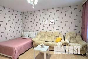 1-к квартира, посуточно, 36м2, 8/10 этаж