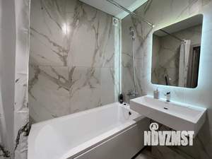 Студия квартира, посуточно, 35м2, 2/20 этаж