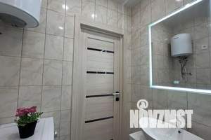 2-к квартира, посуточно, 44м2, 19/33 этаж