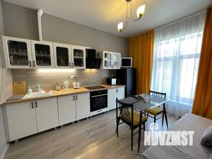 1-к квартира, посуточно, 40м2, 1/12 этаж