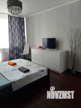 2-к квартира, посуточно, 50м2, 1/1 этаж