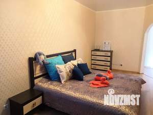 1-к квартира, посуточно, 40м2, 3/12 этаж