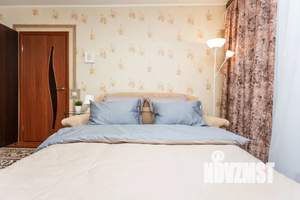 1-к квартира, посуточно, 40м2, 3/4 этаж