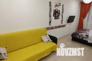 1-к квартира, посуточно, 39м2, 4/18 этаж