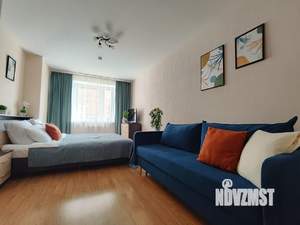 1-к квартира, посуточно, 35м2, 3/25 этаж