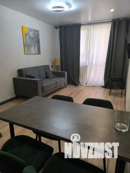 1-к квартира, посуточно, 38м2, 8/22 этаж